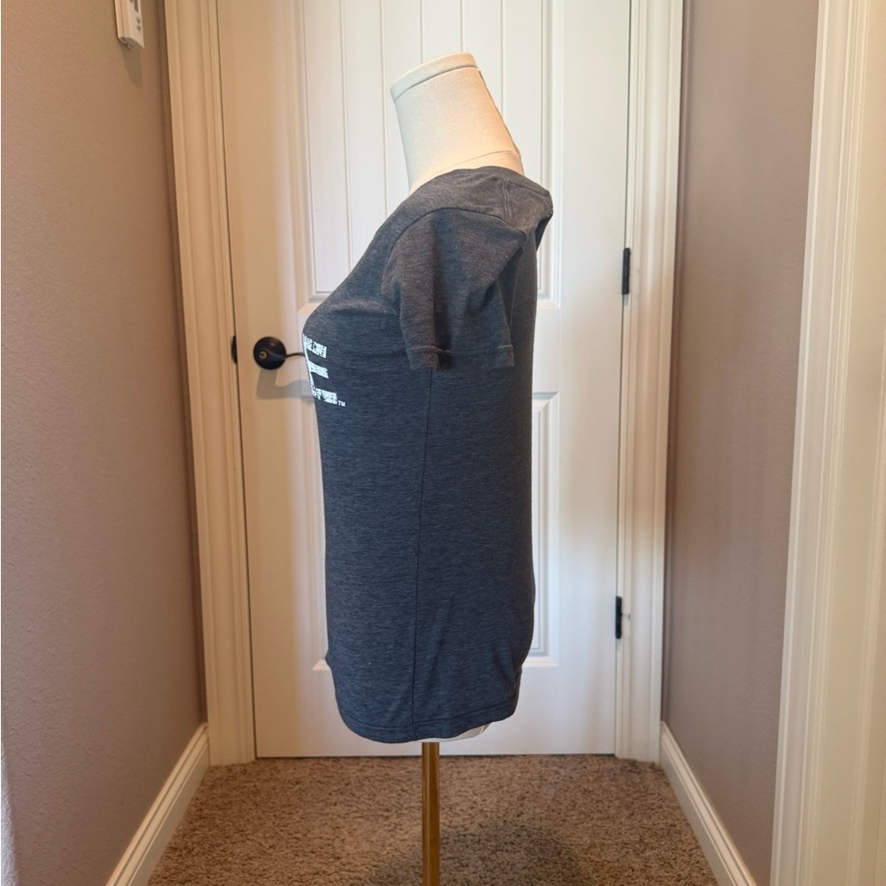 Wisconsin Gray HOME Graphic Tee - Picture 2 of 4